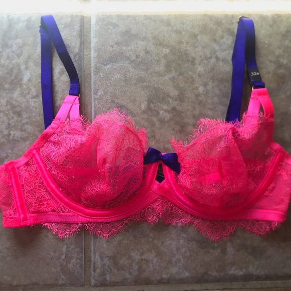 NWT Victorias Secret Very Sexy & Dream Angels Unlined Bra Bundle 32B - Picture 8 of 10